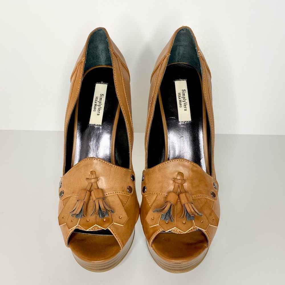 Vera Wang Tan Leather Fringe Stiletto Size 8